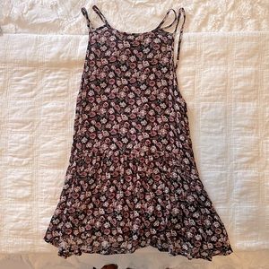 Flowy floral tank double strap